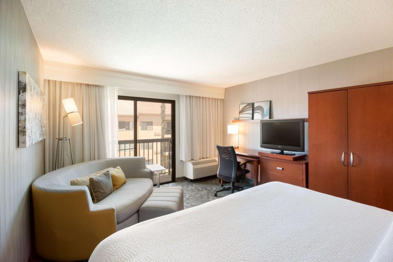 Sonesta Select Huntington Beach ファウンテン・バレー（カリフォルニア州） エクステリア 写真